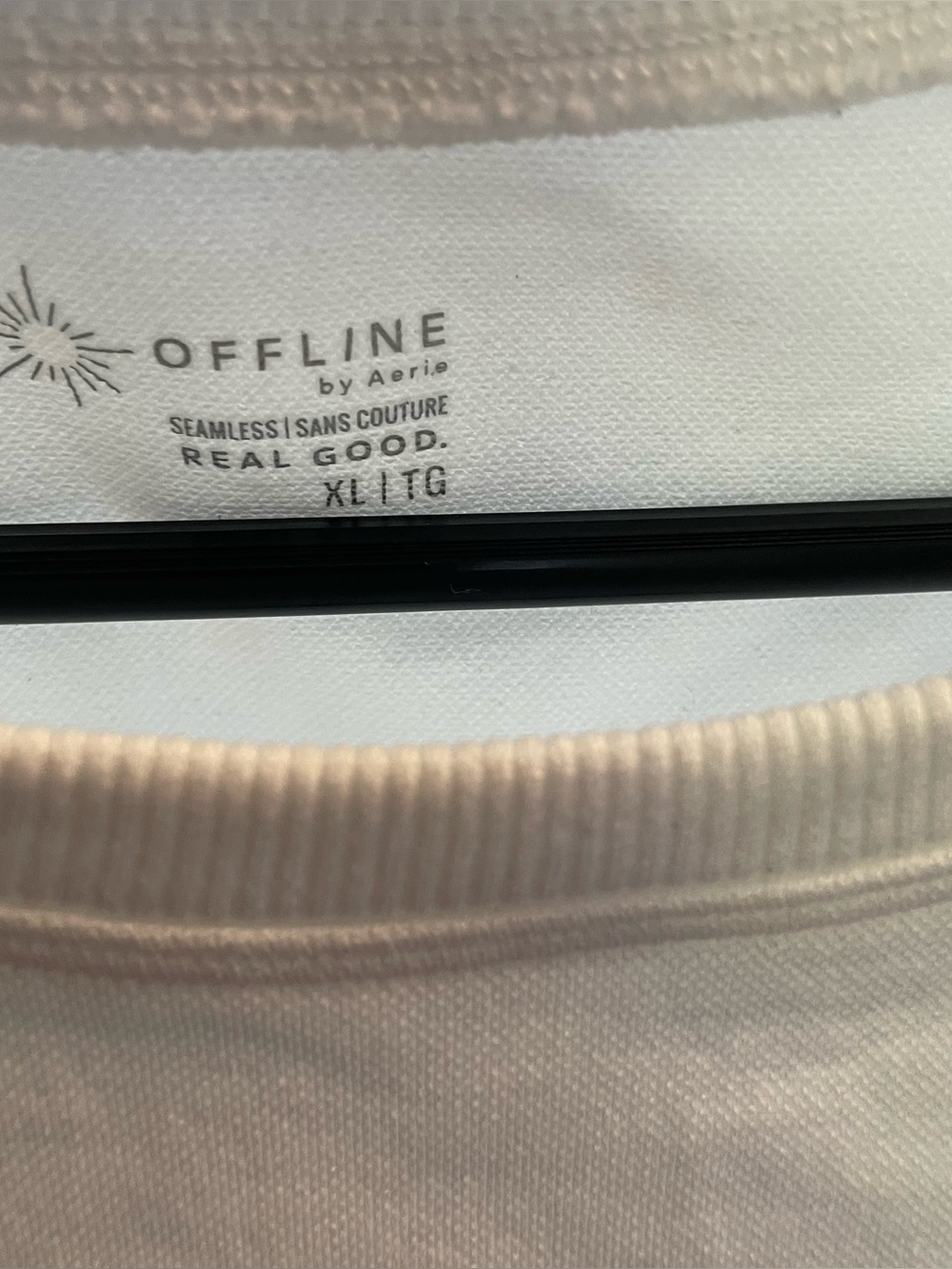 Offline By Aerie White Athletic Crop Size XL - Picture 4 of 5
